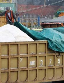 Garam Impor Tidak Boleh Diperjual Belikan Dipasar